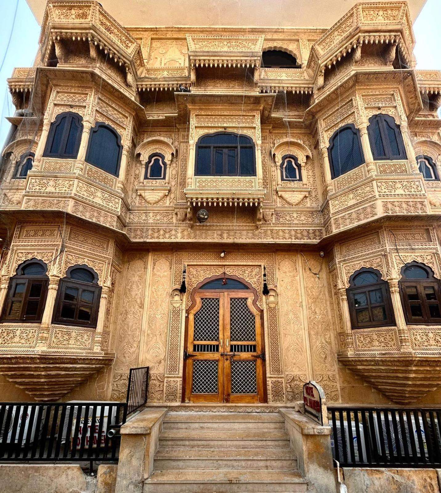 Hotel Pol Haveli Jaisalmer Esterno foto